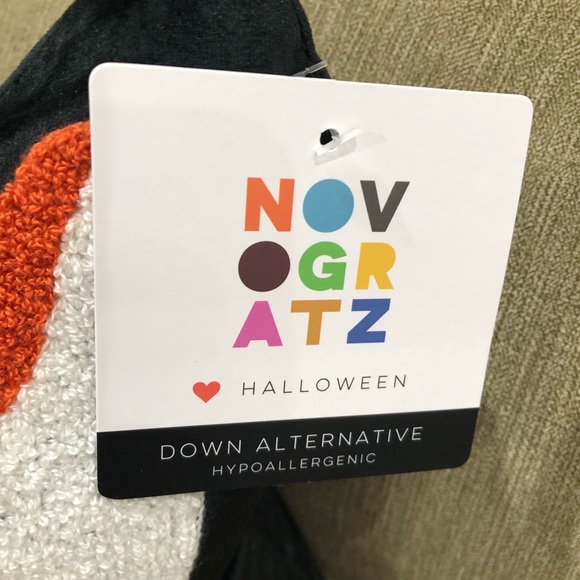 Novogratz Halloween Cat Pillow - Picture 7 of 11